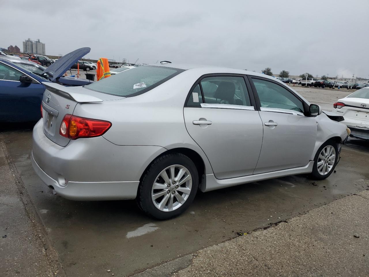 2010 Toyota Corolla - Image 3