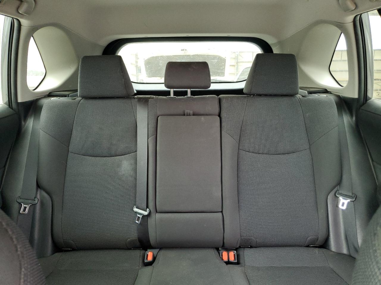 2020 Toyota RAV 4 - Image 10