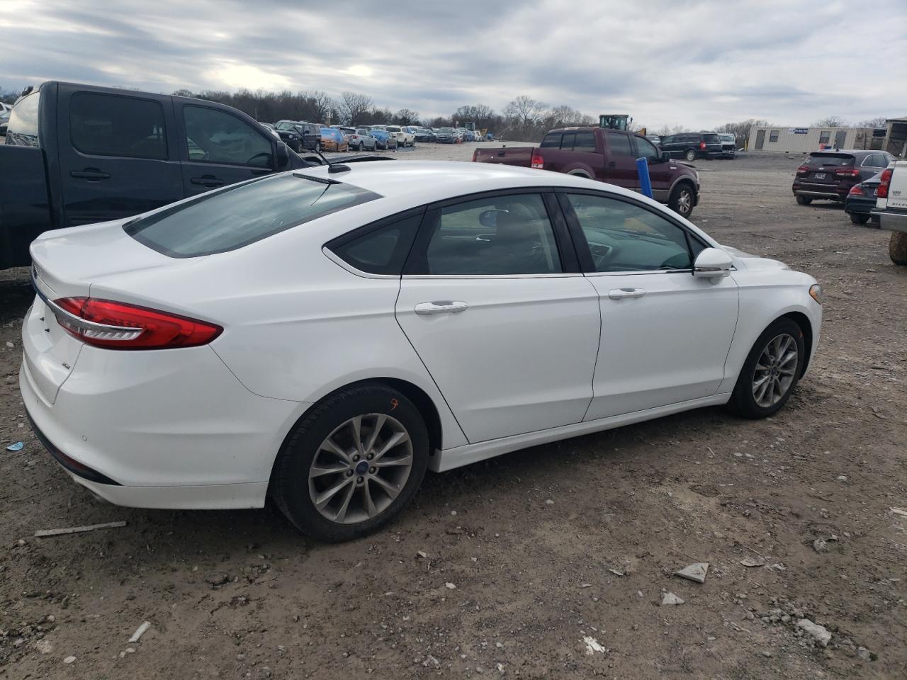 2017 Ford Fusion - Image 3