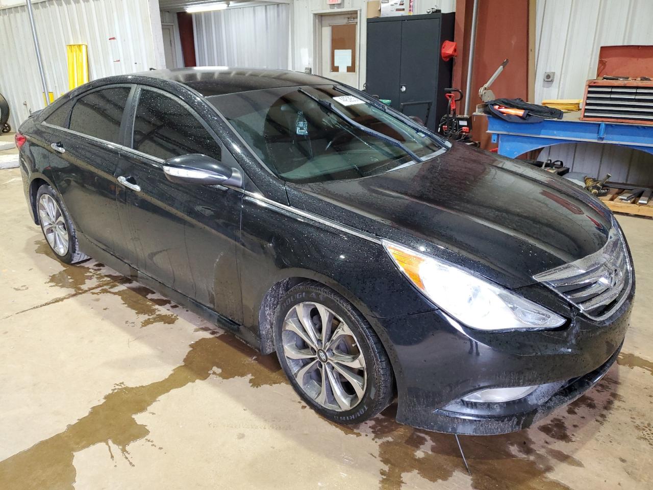 2014 Hyundai Sonata - Image 4