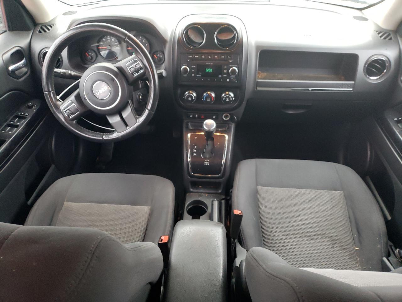 2011 Jeep Liberty (Patriot) - Image 8
