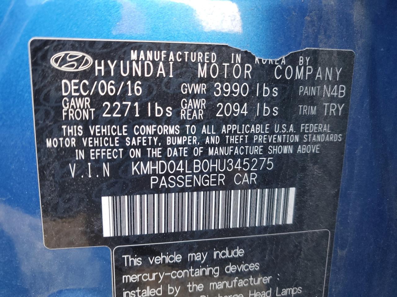 2017 Hyundai Elantra - Image 13