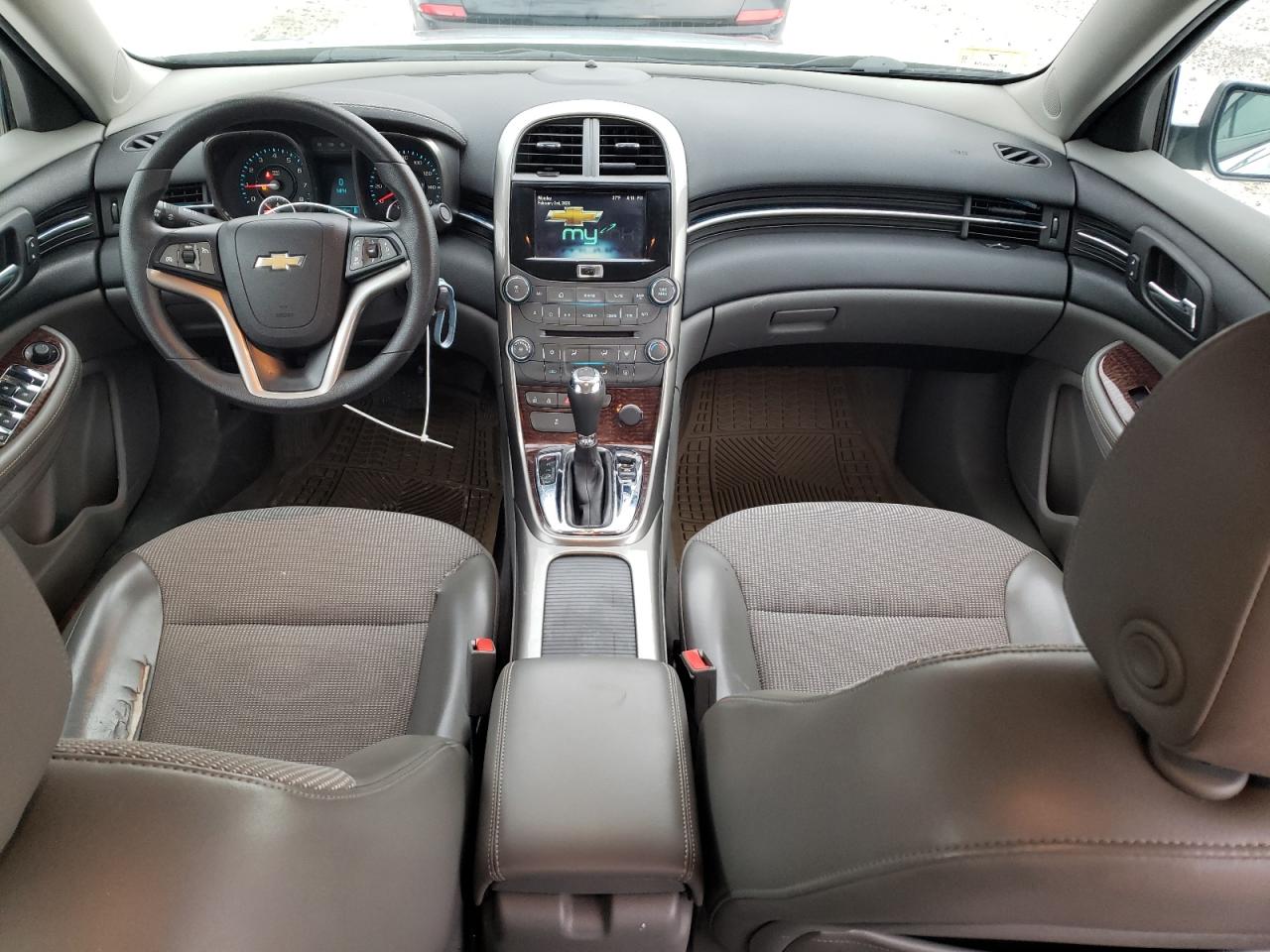 2013 Chevrolet Malibu - Image 8