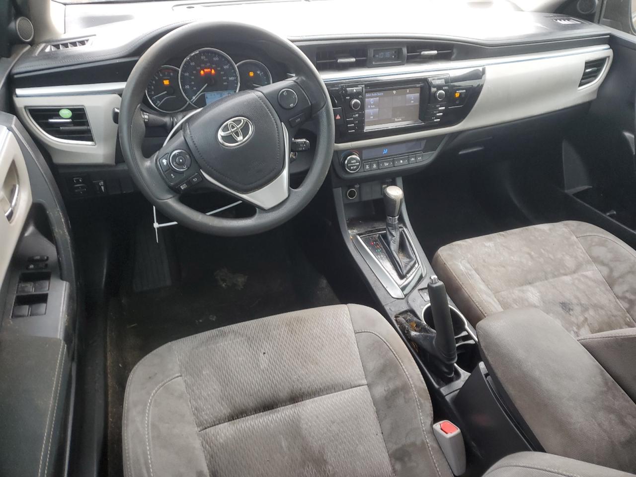 2015 Toyota Corolla - Image 8