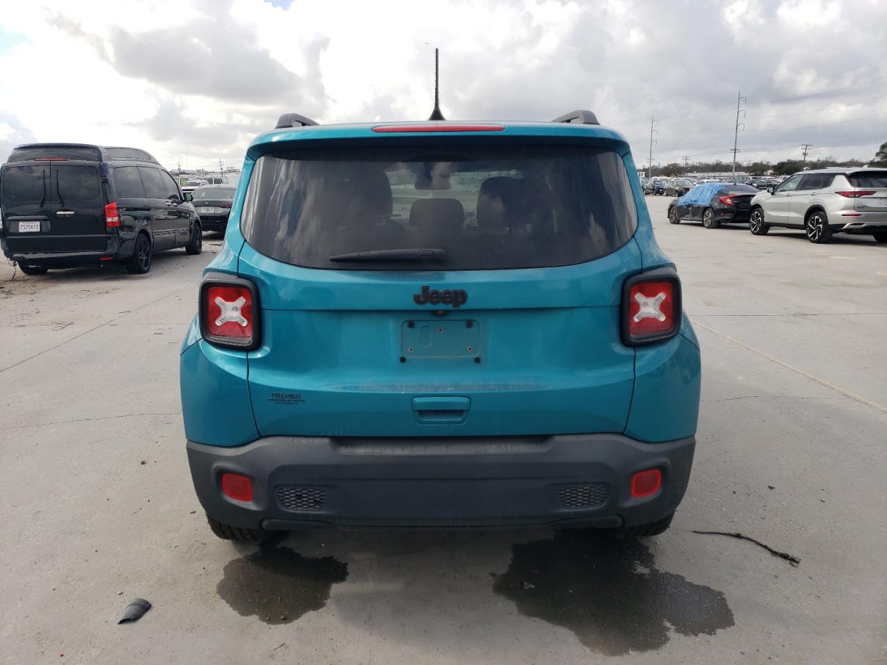 2020 Jeep Renegade - Image 6