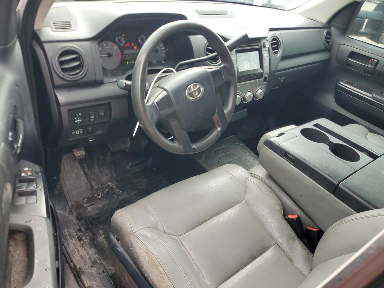 2014 Toyota Tundra - Image 8