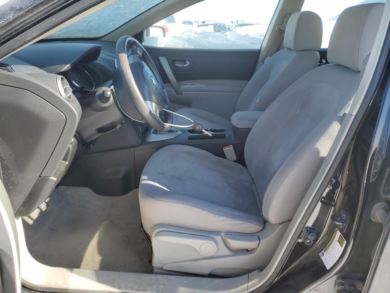 2011 Nissan Rogue - Image 7
