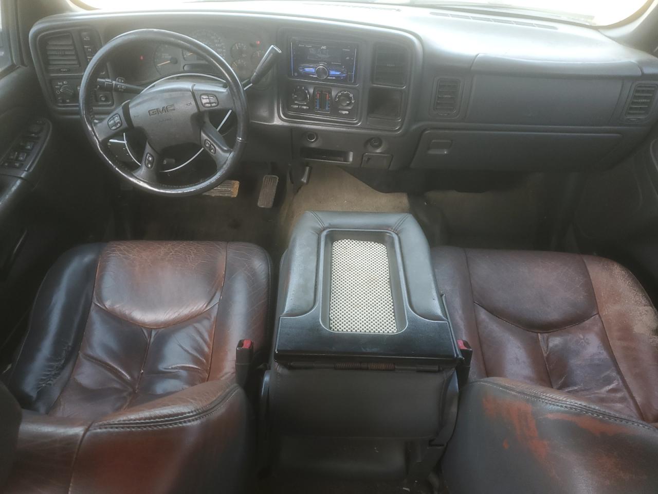 2005 GMC Sierra - Image 8