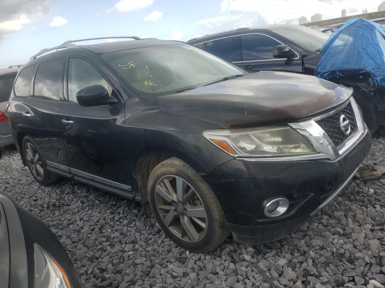 2015 Nissan Pathfinder - Image 4