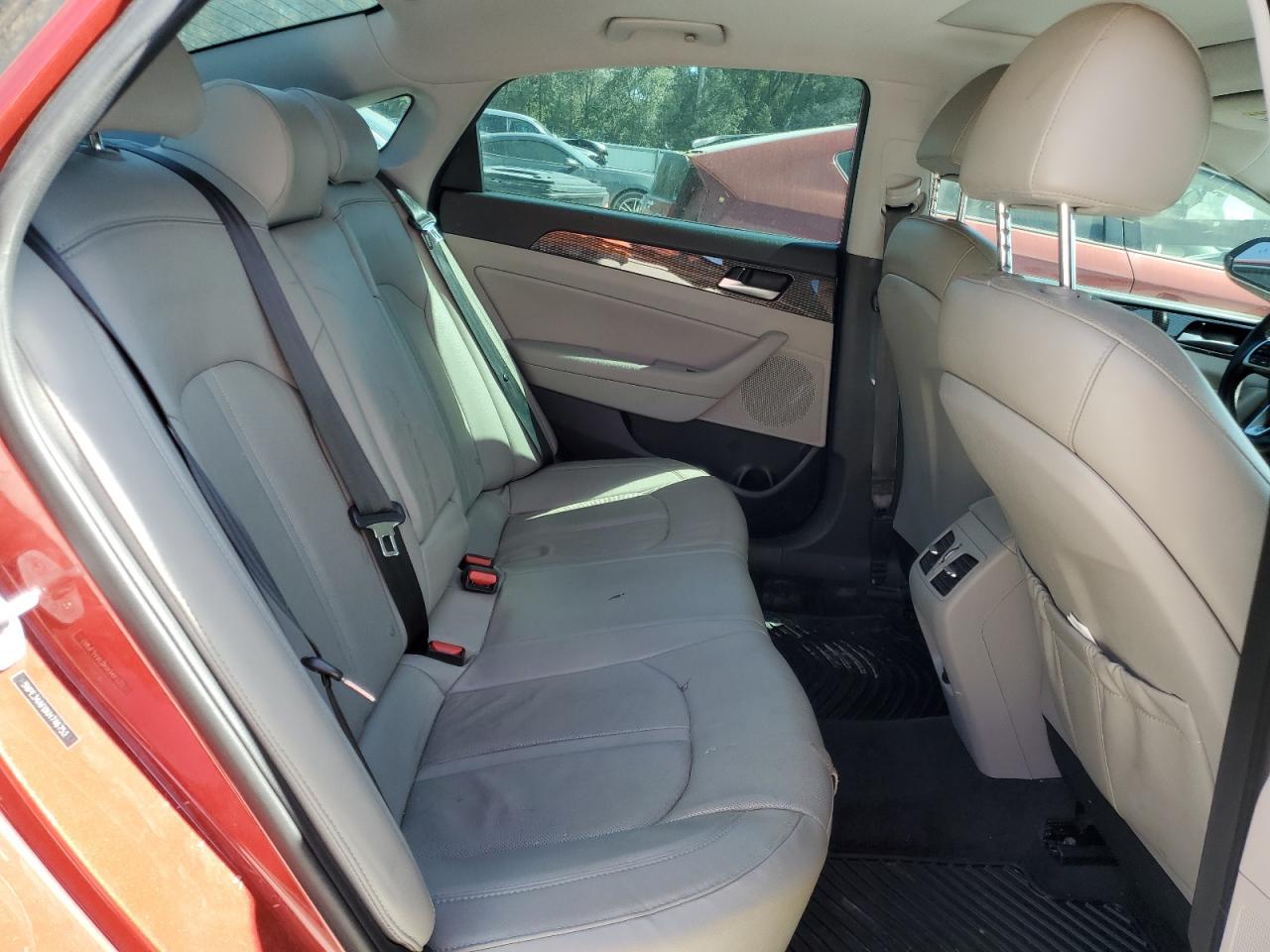 2019 Hyundai Sonata - Image 10