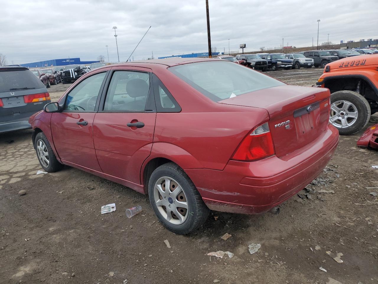 2005 Ford Focus - Image 2