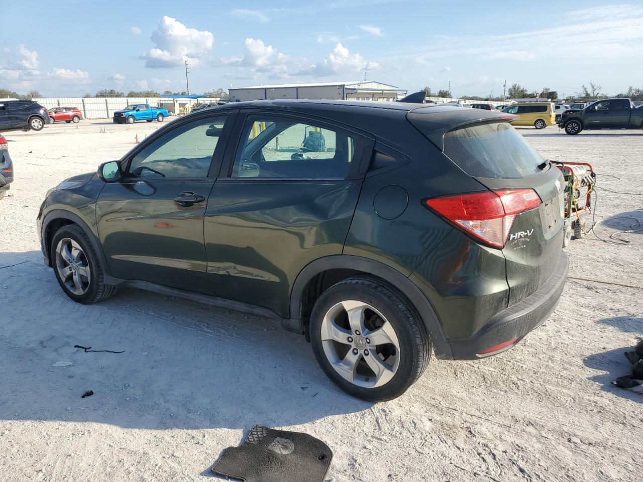 2016 Honda HR-V - Image 2