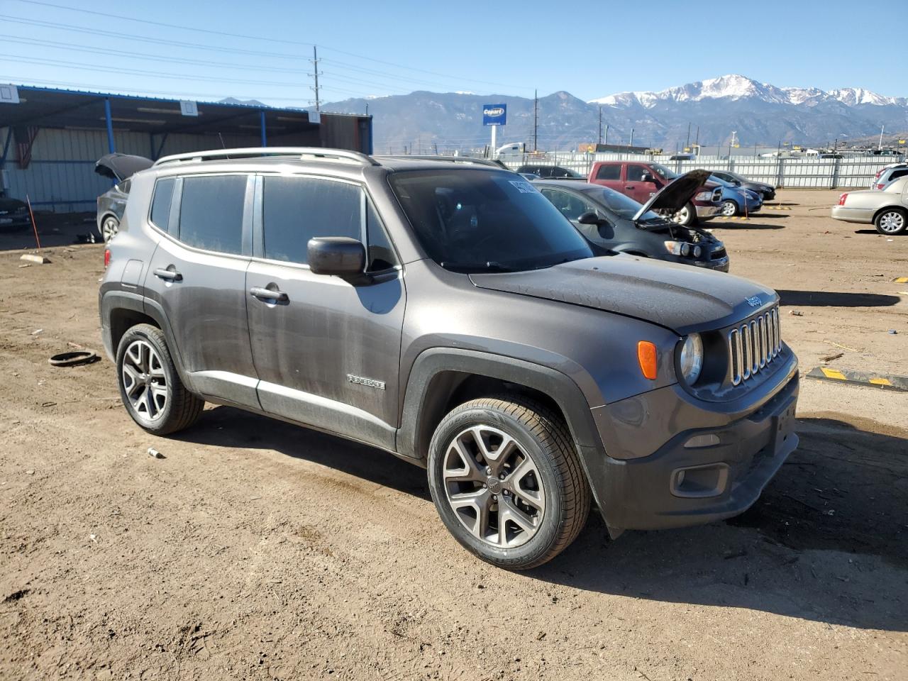 2017 Jeep Renegade - Image 4