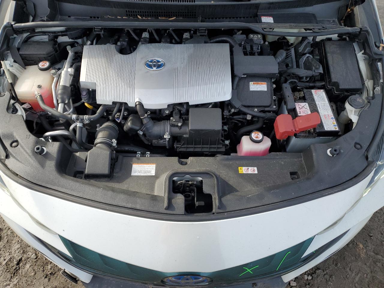 2019 Toyota Prius - Image 11
