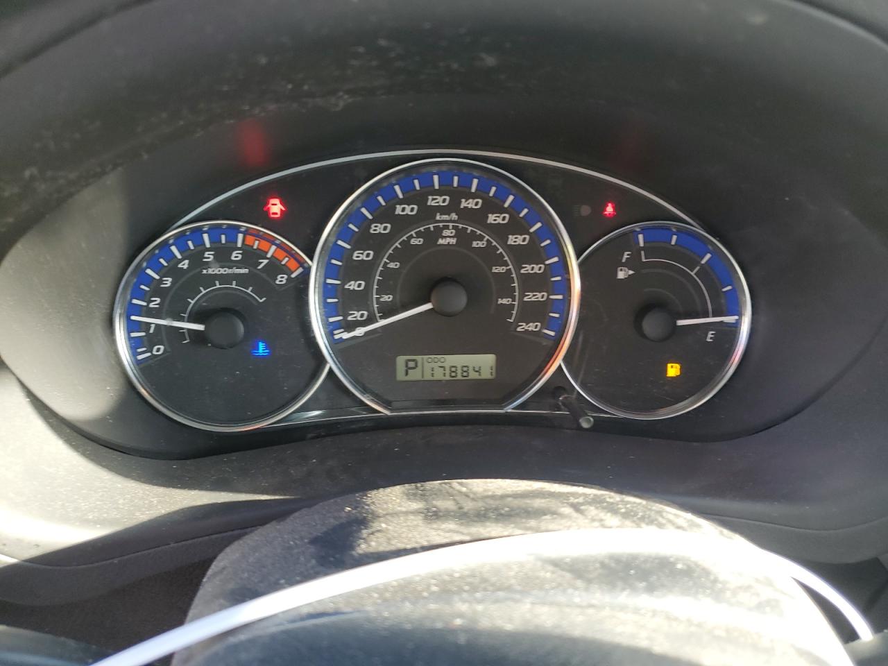 2010 Subaru Forester - Image 9