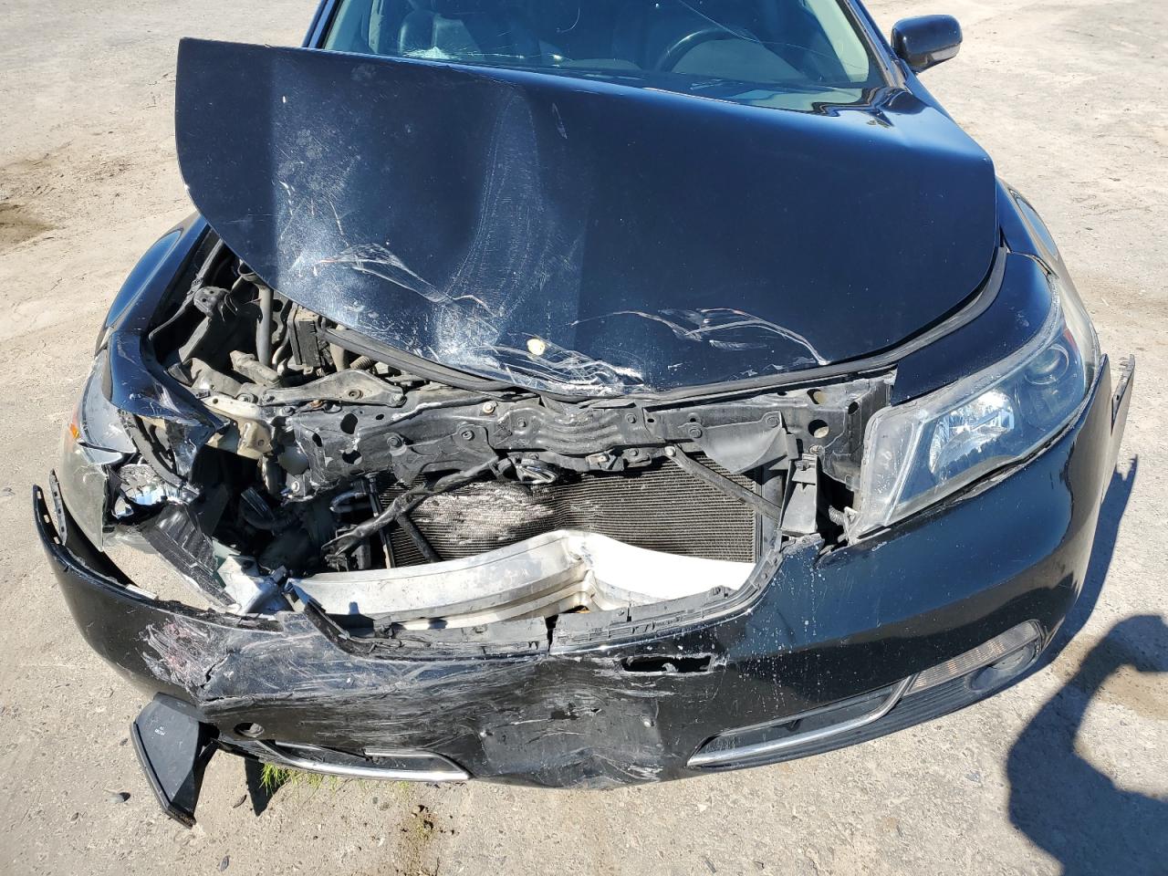 2012 Acura TL - Image 13