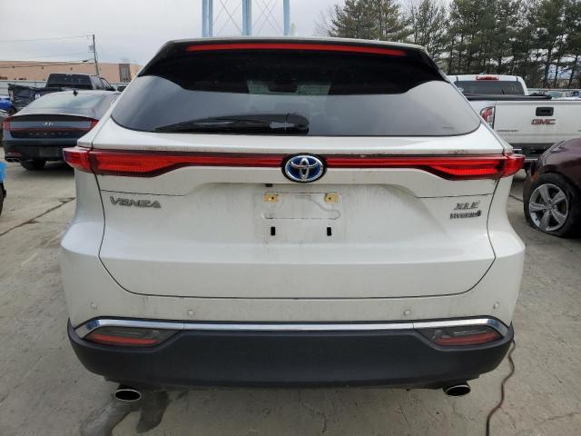  TOYOTA VENZA 2021 Biały