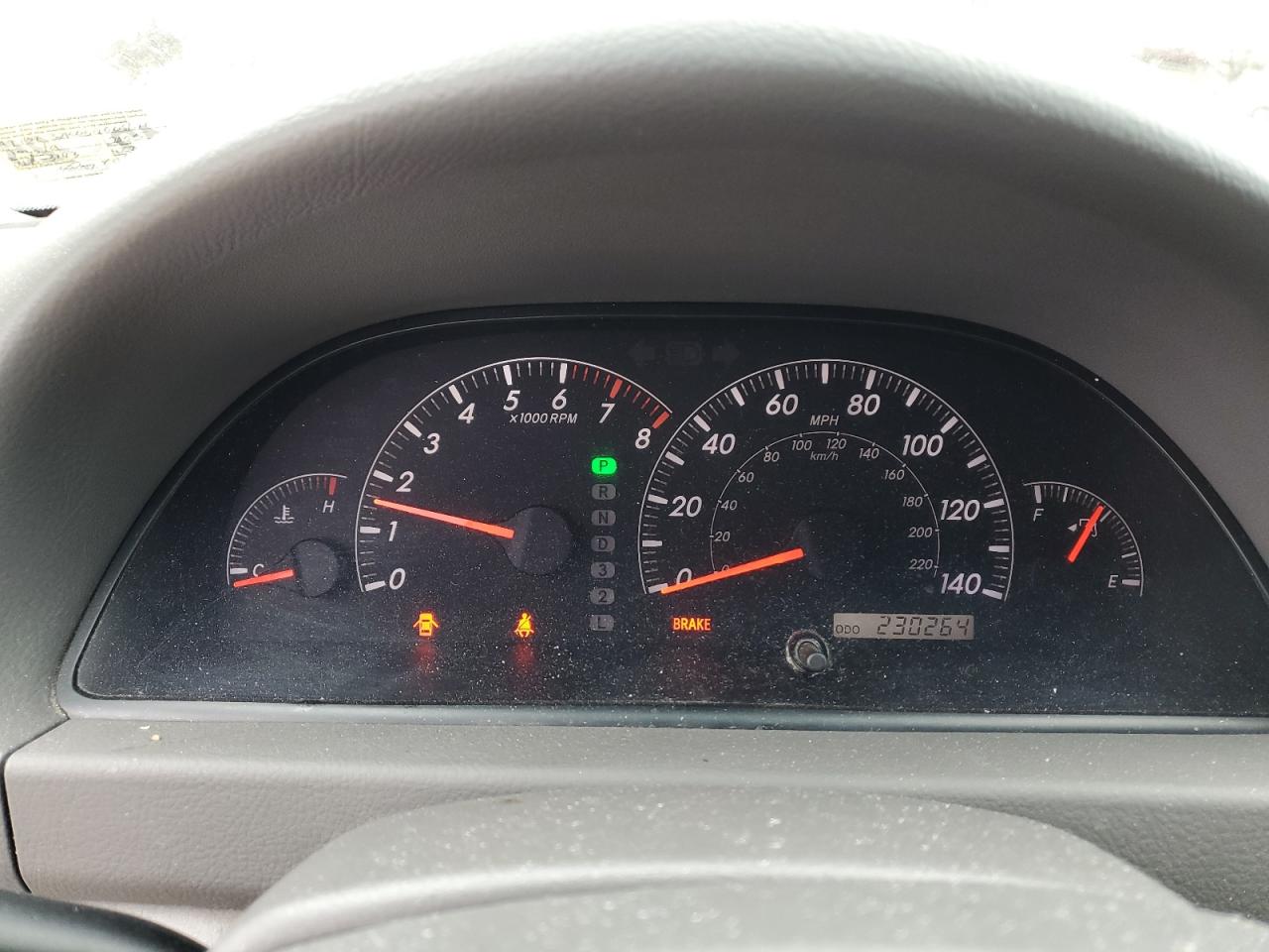 2005 Toyota Camry - Image 9