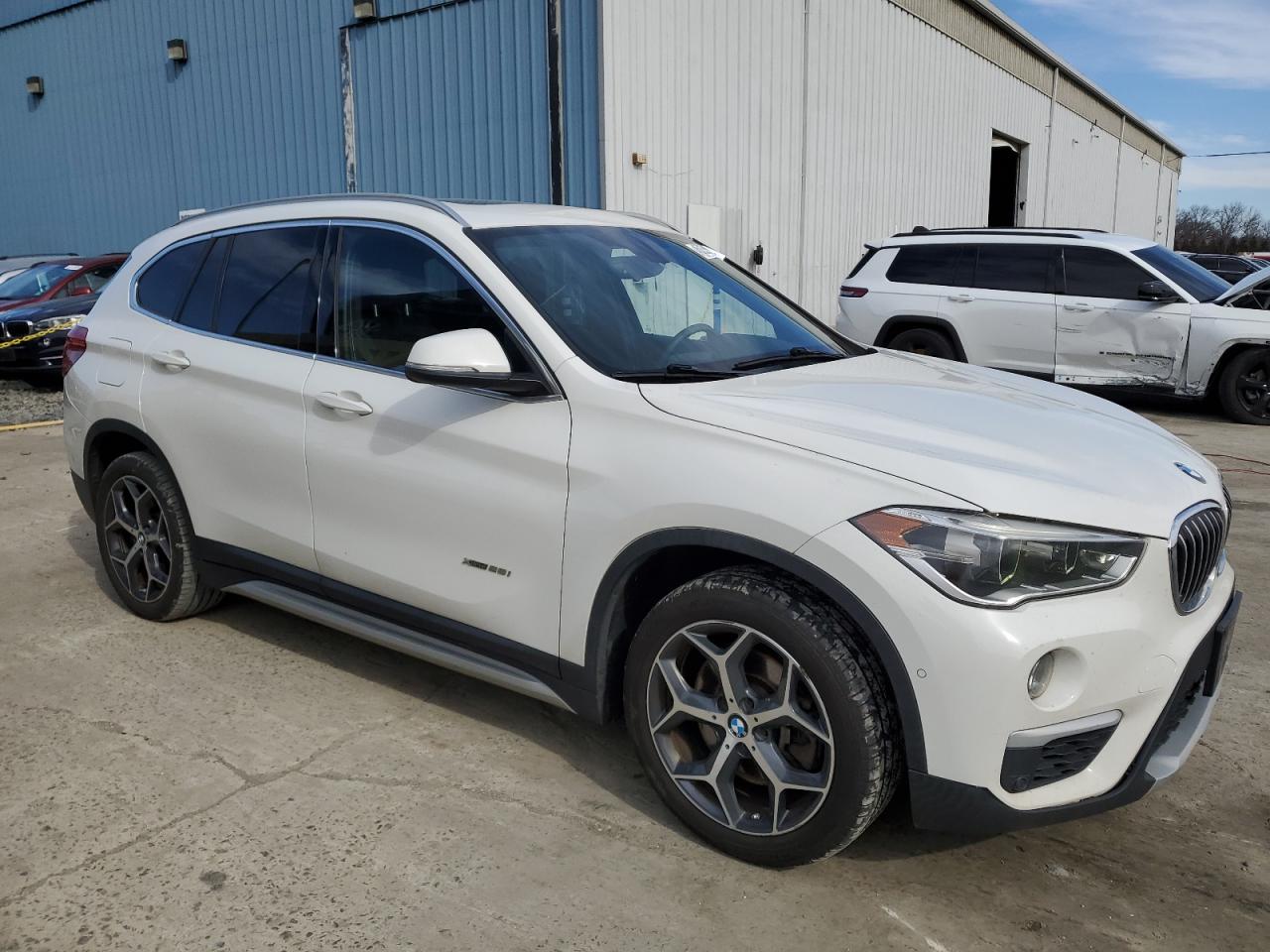 2016 BMW X1 - Image 4