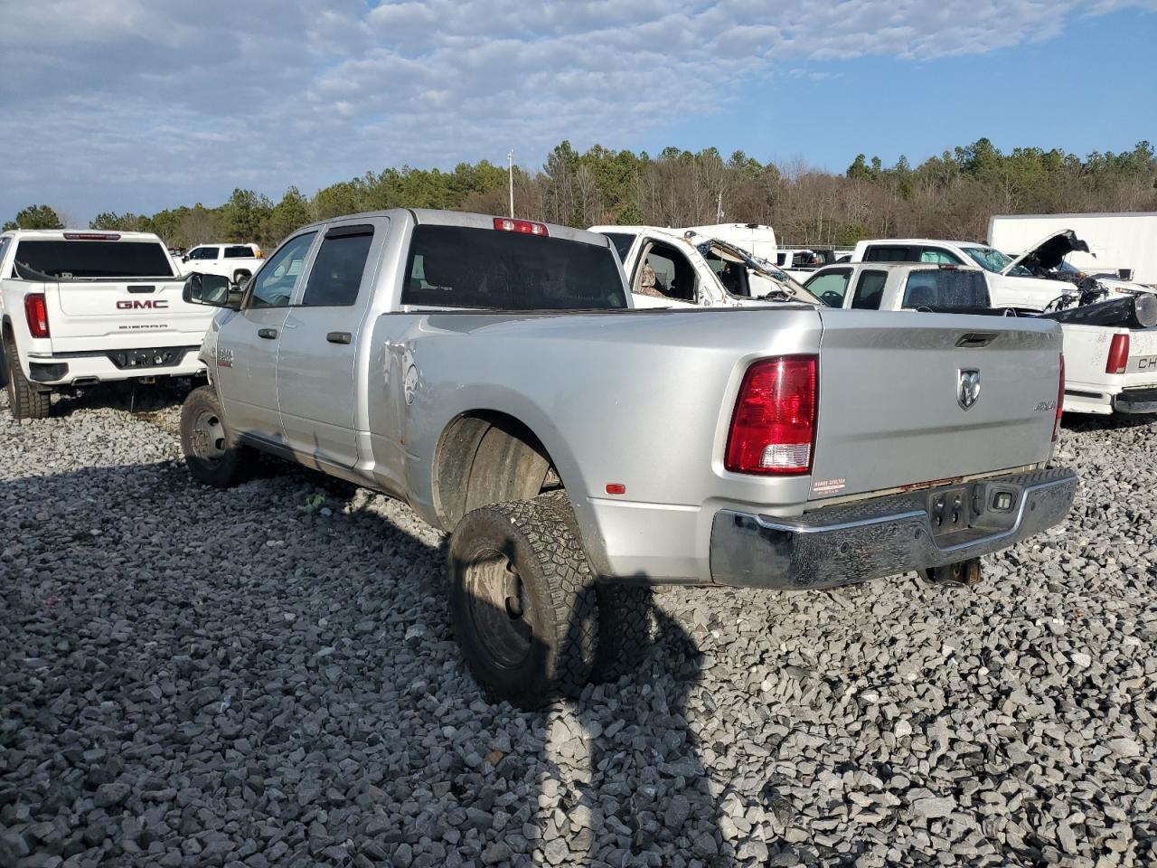 2018 RAM 3500 - Image 3