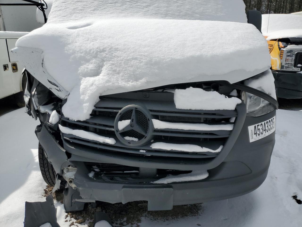 2020 Mercedes-Benz Sprinter - Image 11