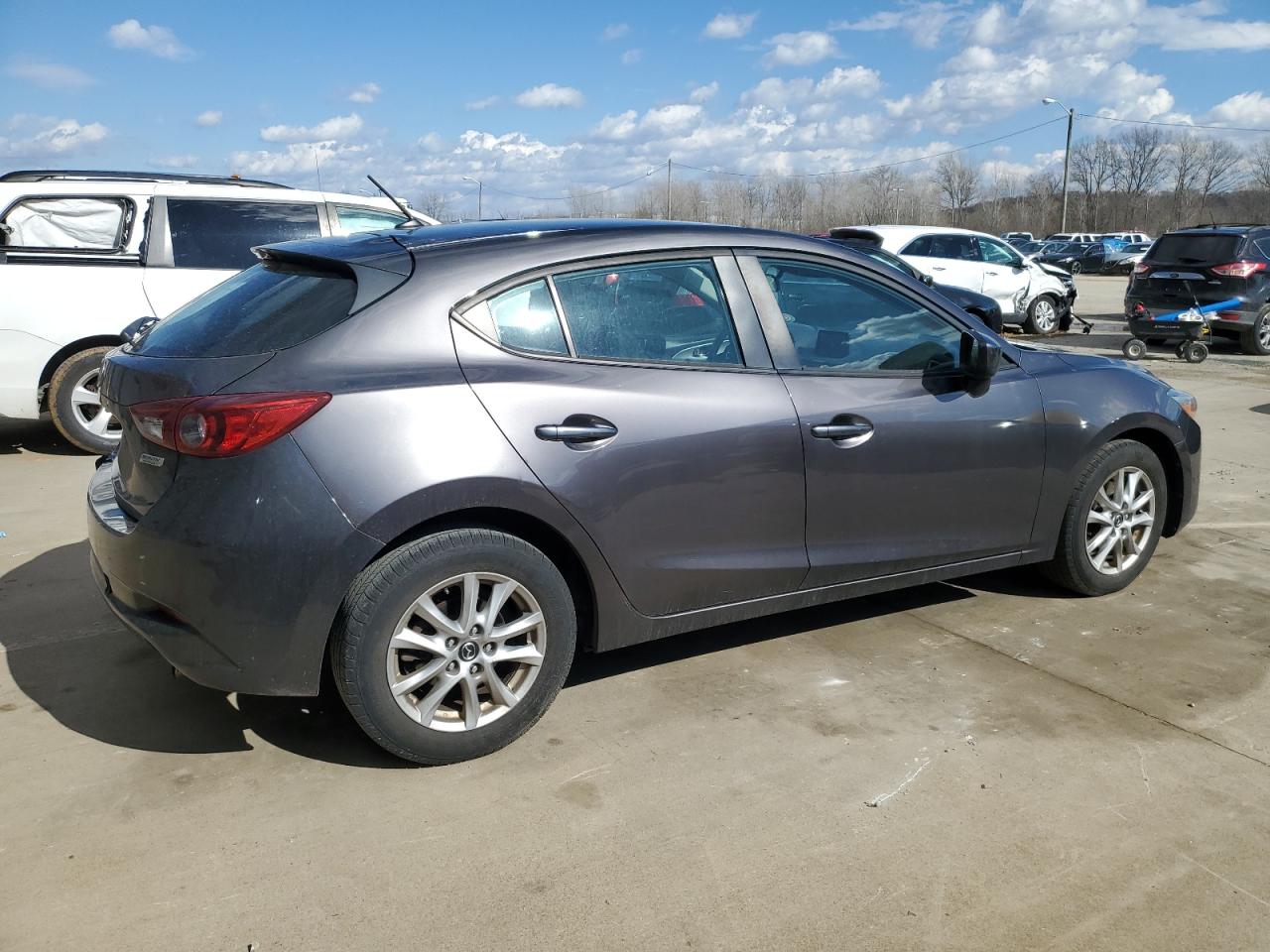 2018 Mazda 3 - Image 3