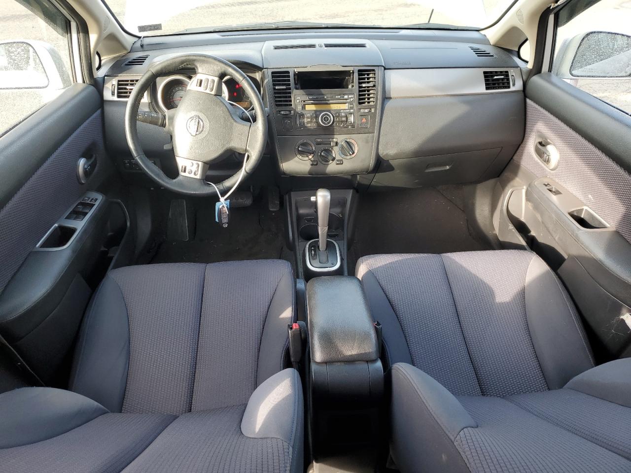 2009 Nissan Versa - Image 8