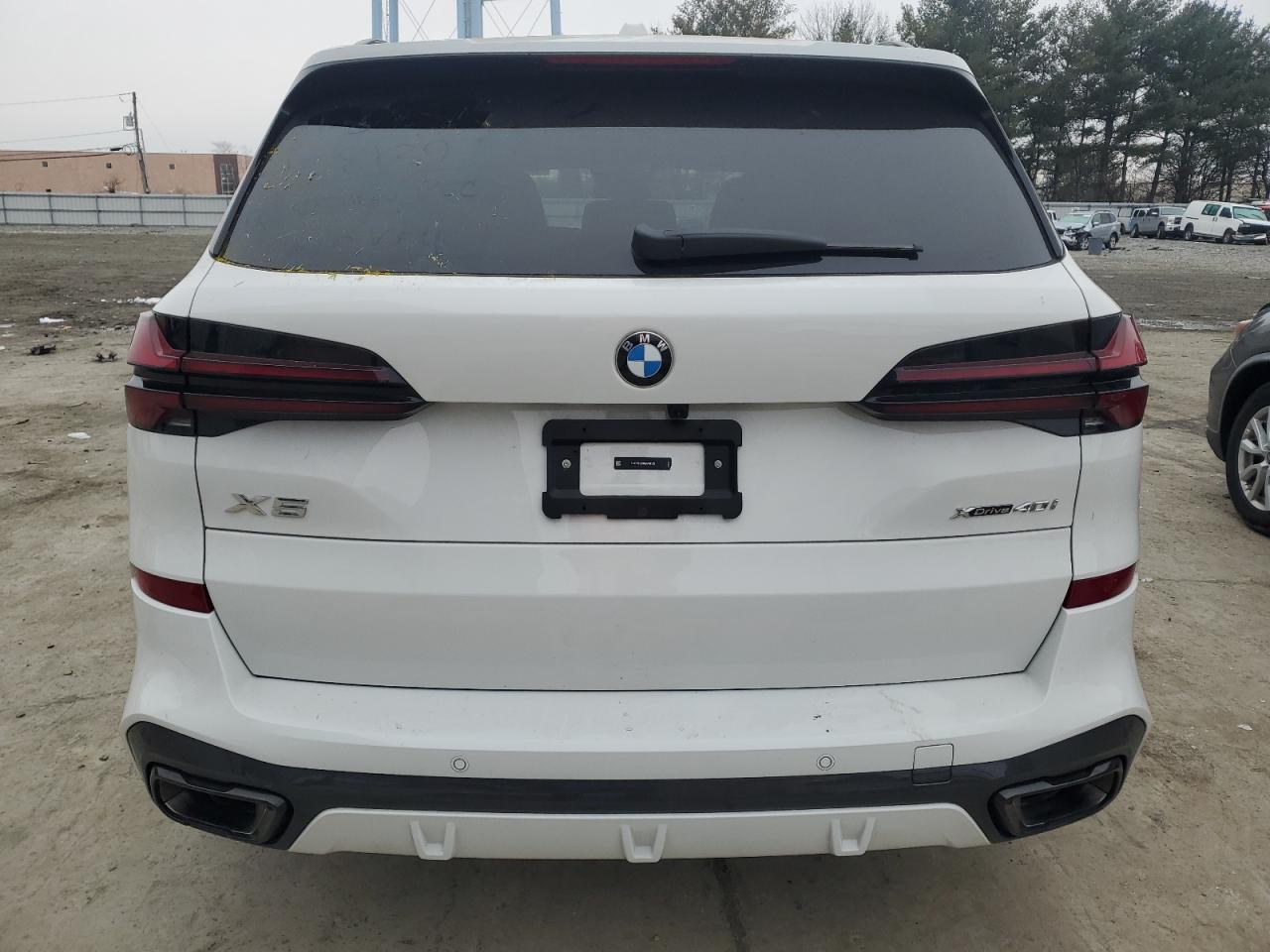 2024 BMW X5 - Image 6