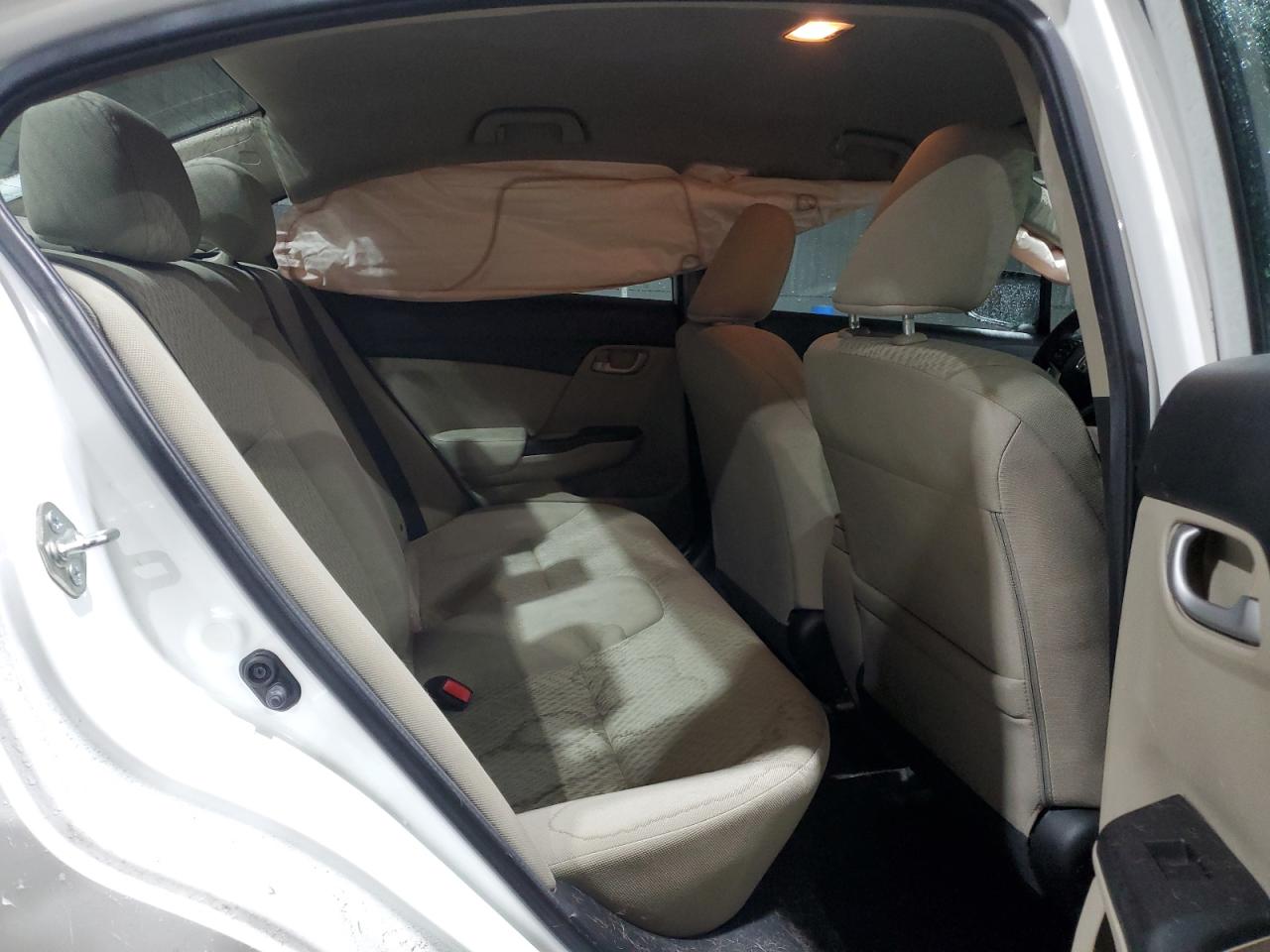 2015 Honda Civic - Image 10