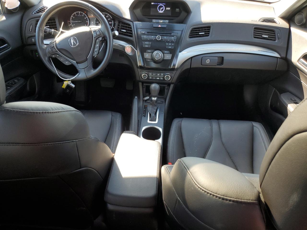 2022 Acura ILX - Image 8