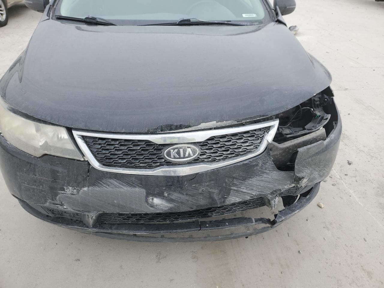 2012 Kia Forte - Image 11