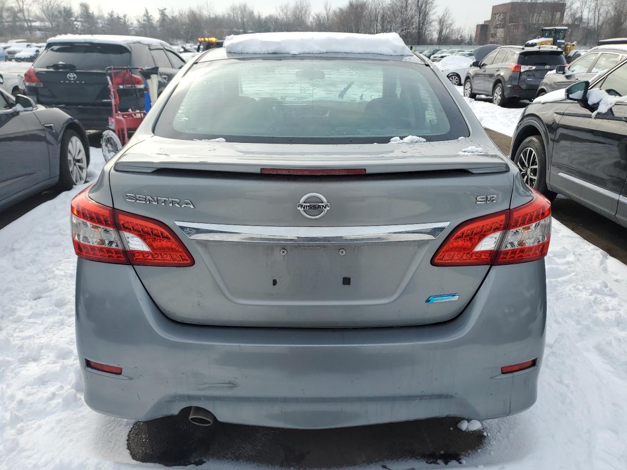 2014 Nissan Sentra - Image 6