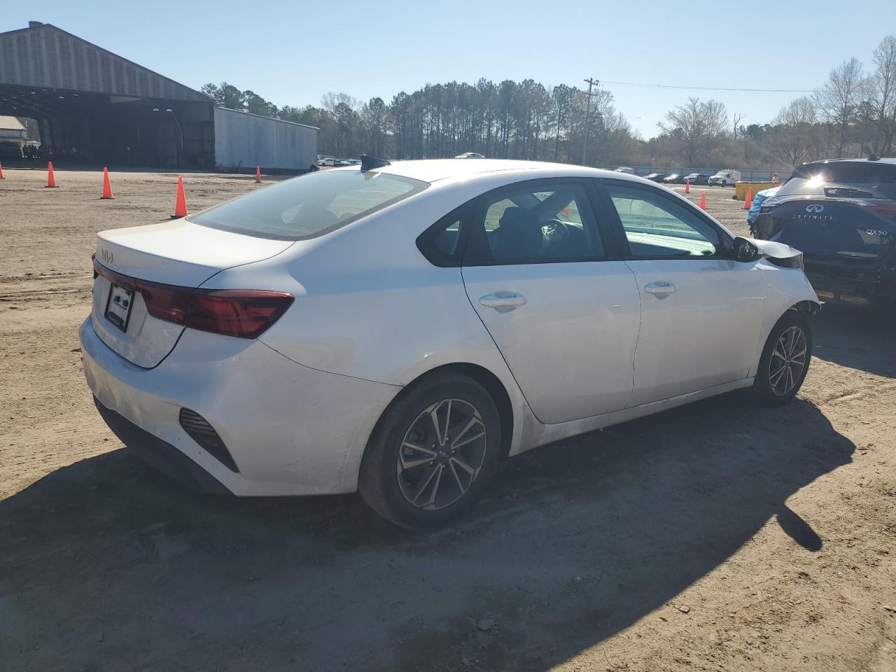 2023 Kia Forte - Image 3