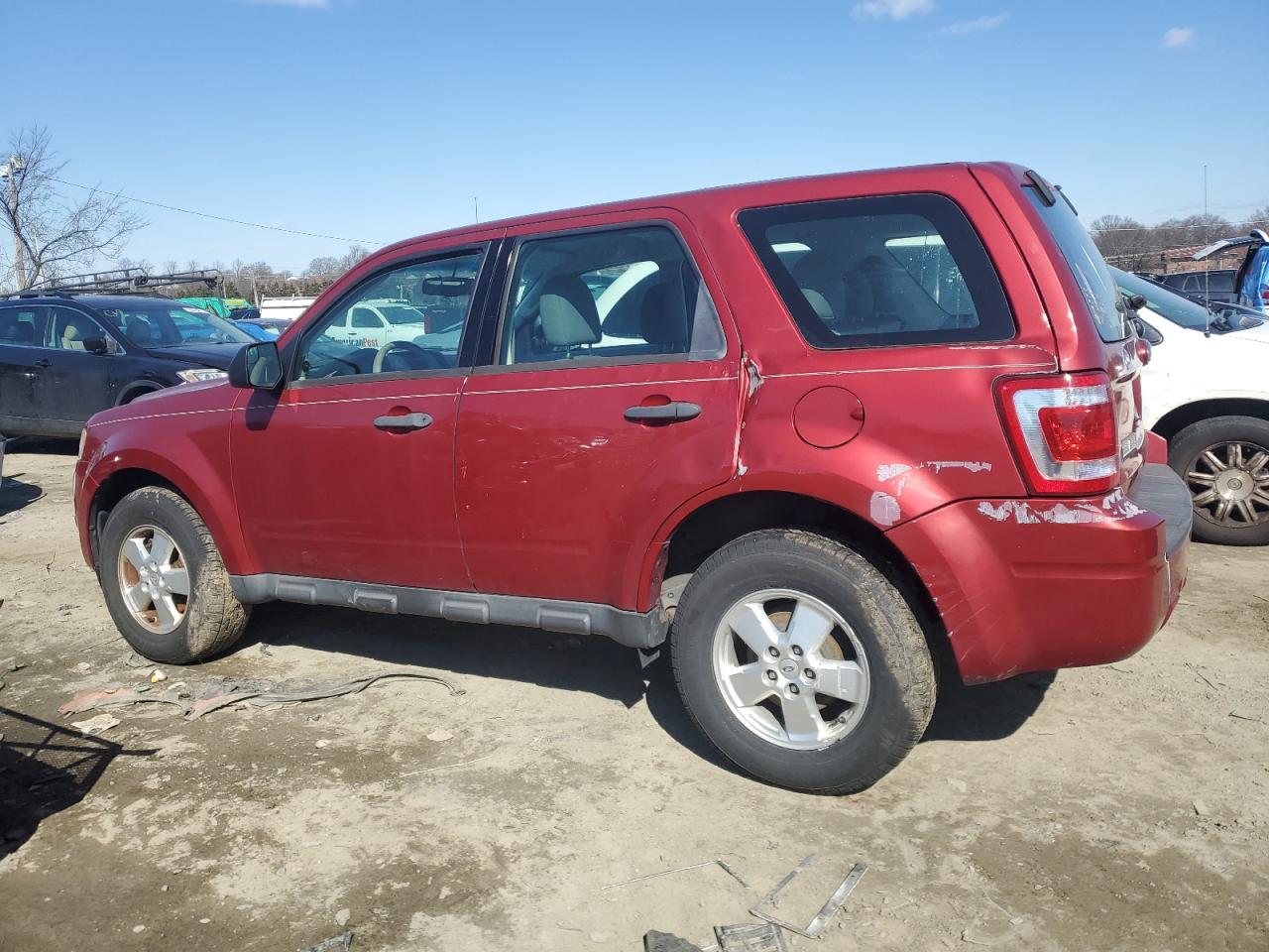 2012 Ford Escape - Image 2