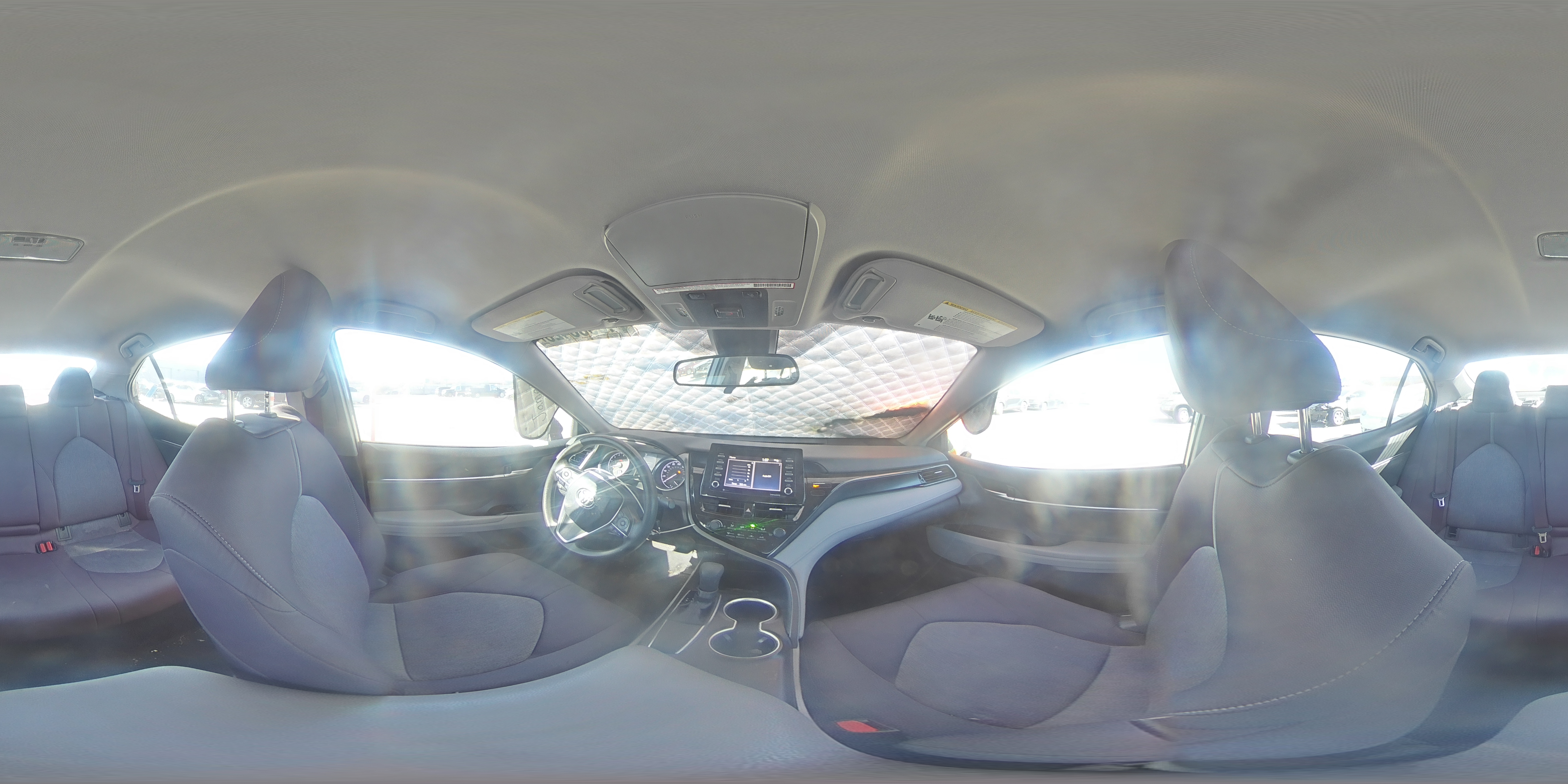 2021 Toyota Camry - Image 13