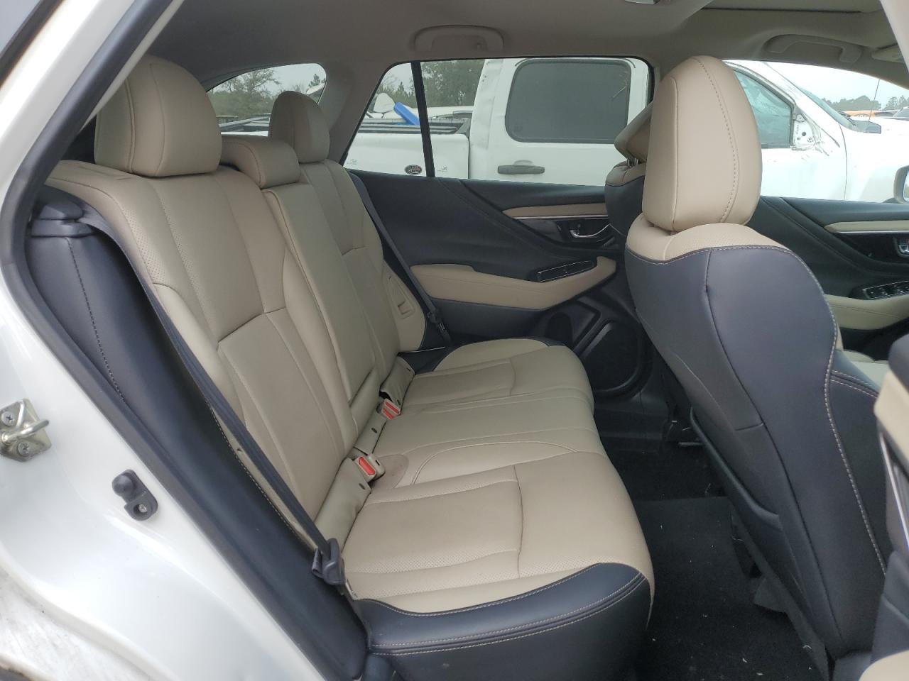 2020 Subaru Outback - Image 10
