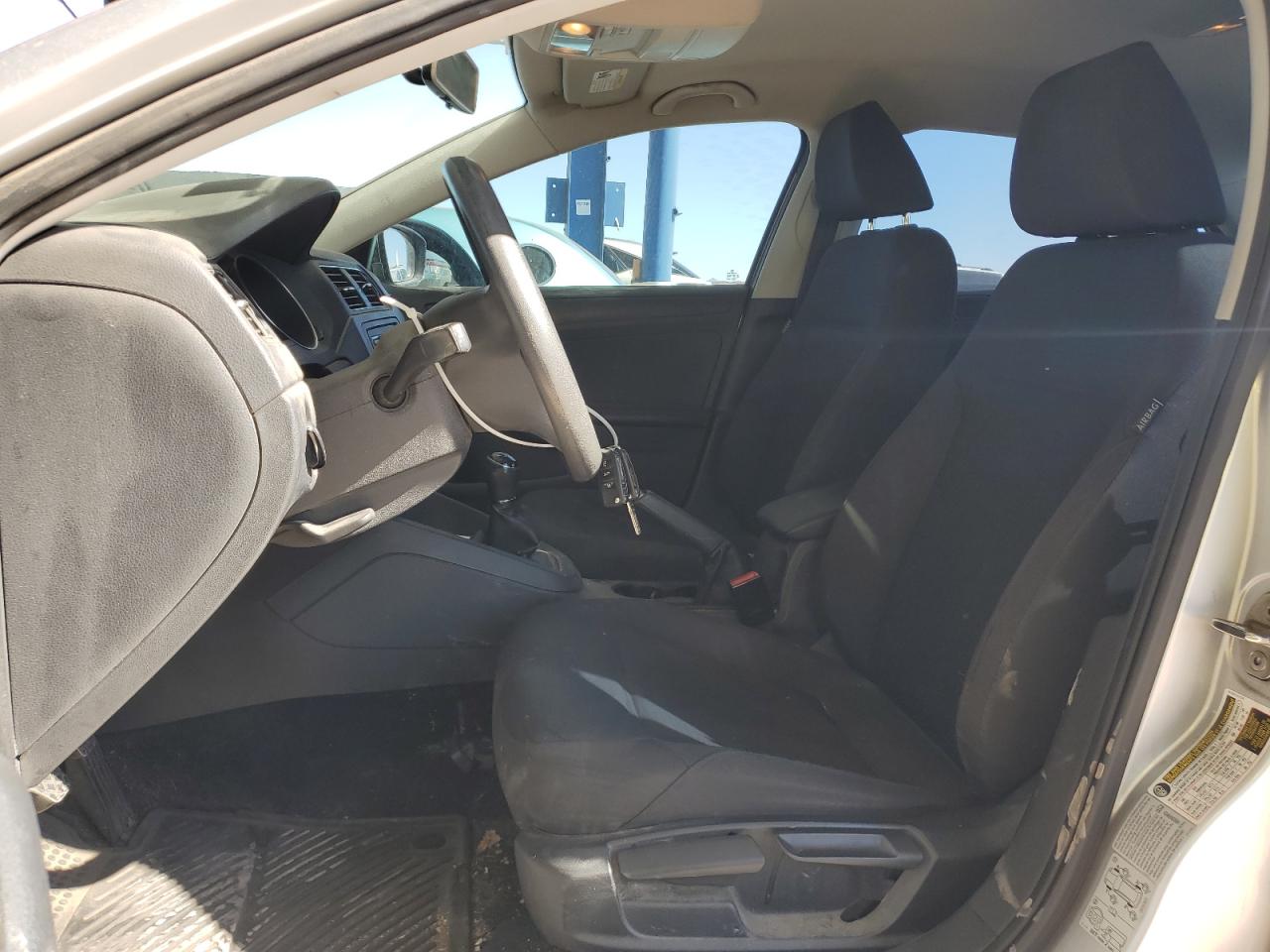 2015 Volkswagen Jetta - Image 7