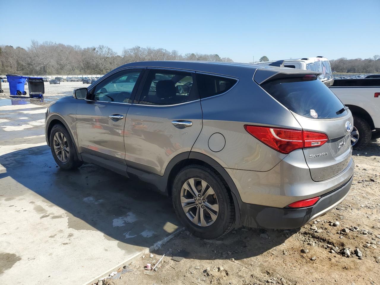 2013 Hyundai Santa Fe - Image 2
