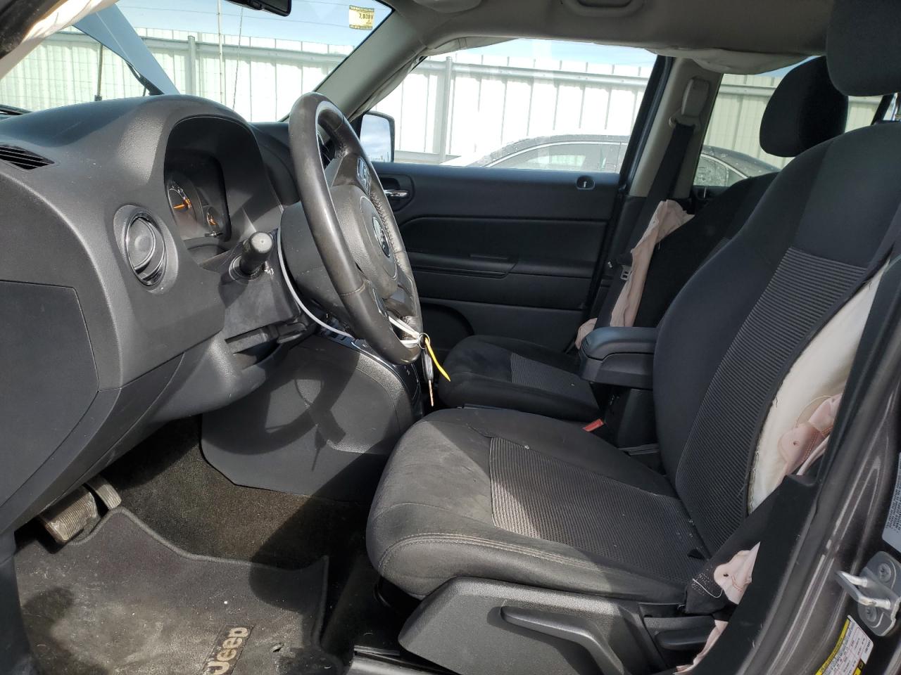 2015 Jeep Liberty (Patriot) - Image 7