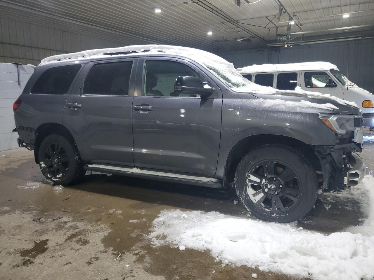 2018 Toyota Sequoia - Image 4