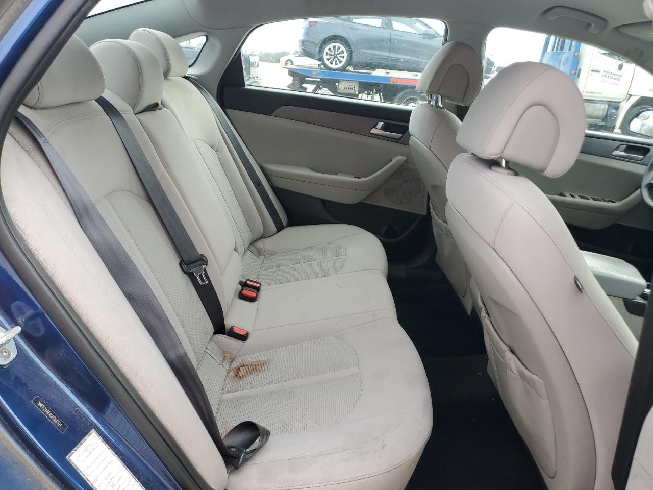 2016 Hyundai Sonata - Image 10