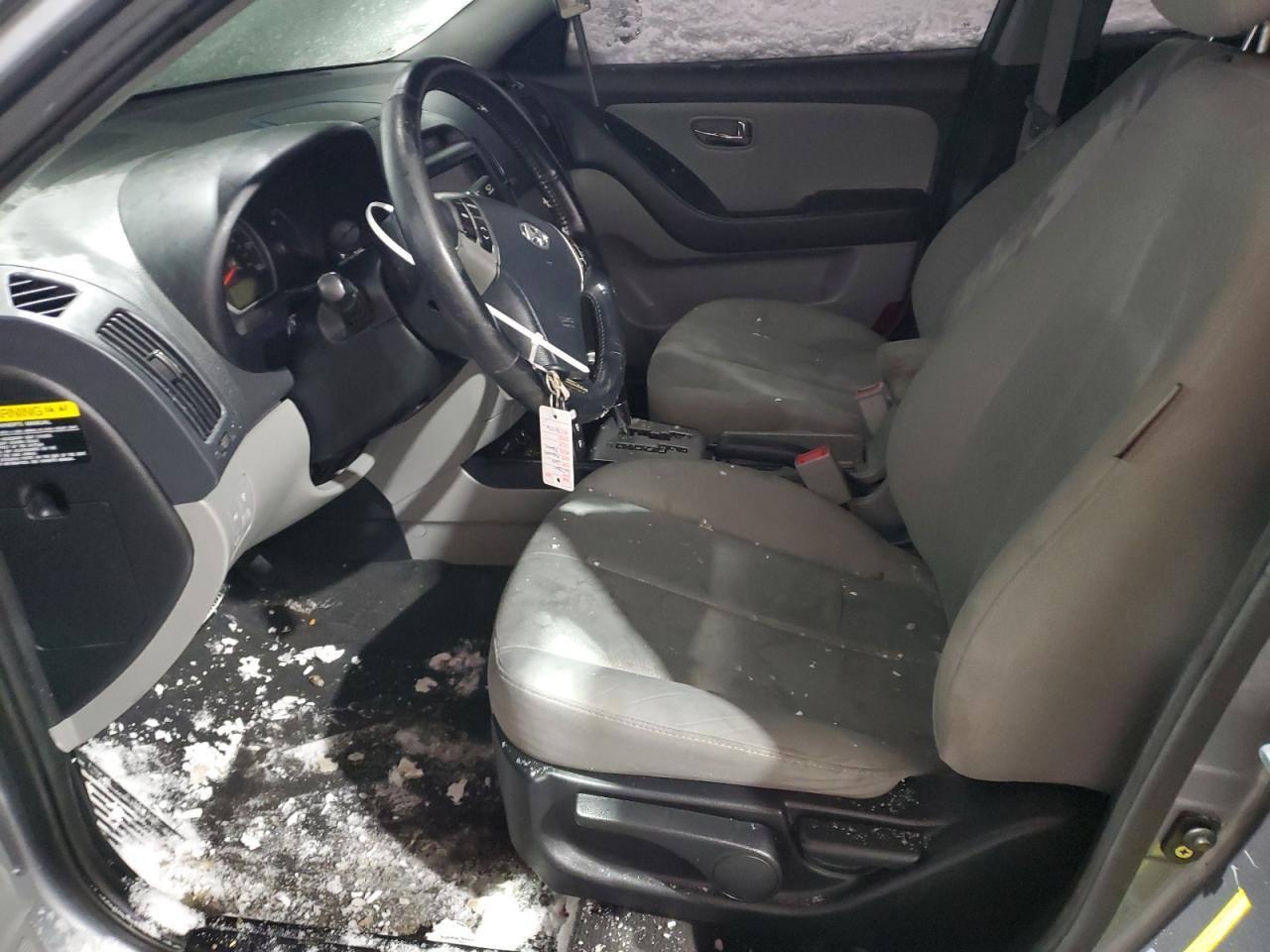 2010 Hyundai Elantra - Image 7