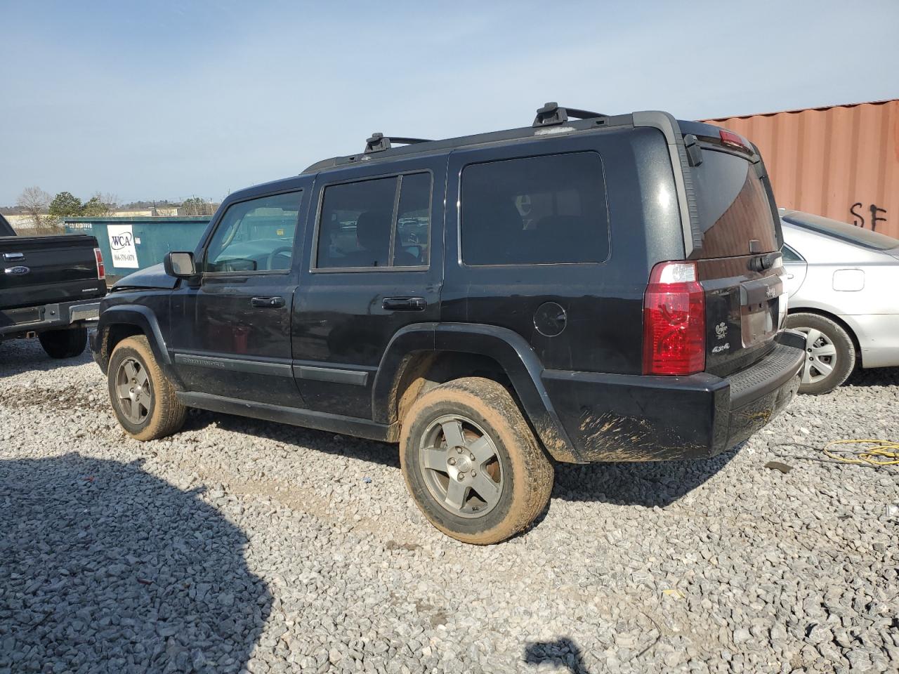 2009 Jeep Commander - Image 2