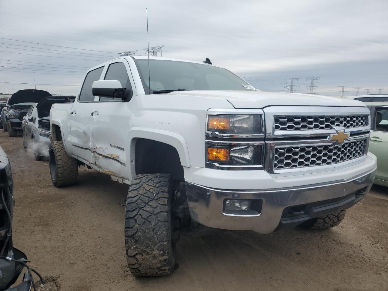 2015 Chevrolet Silverado - Image 4