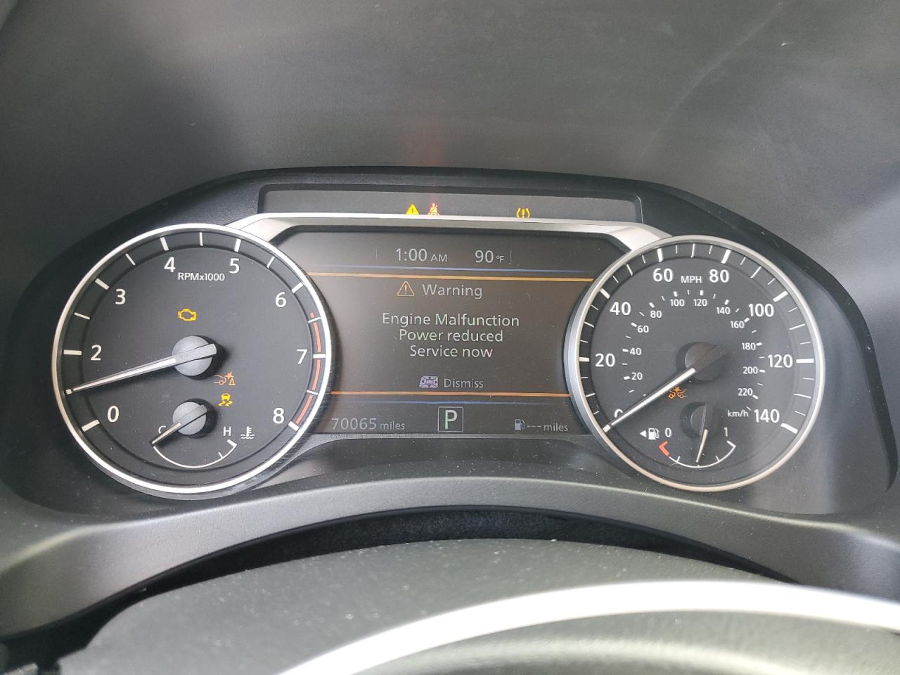 2022 Nissan Altima - Image 9