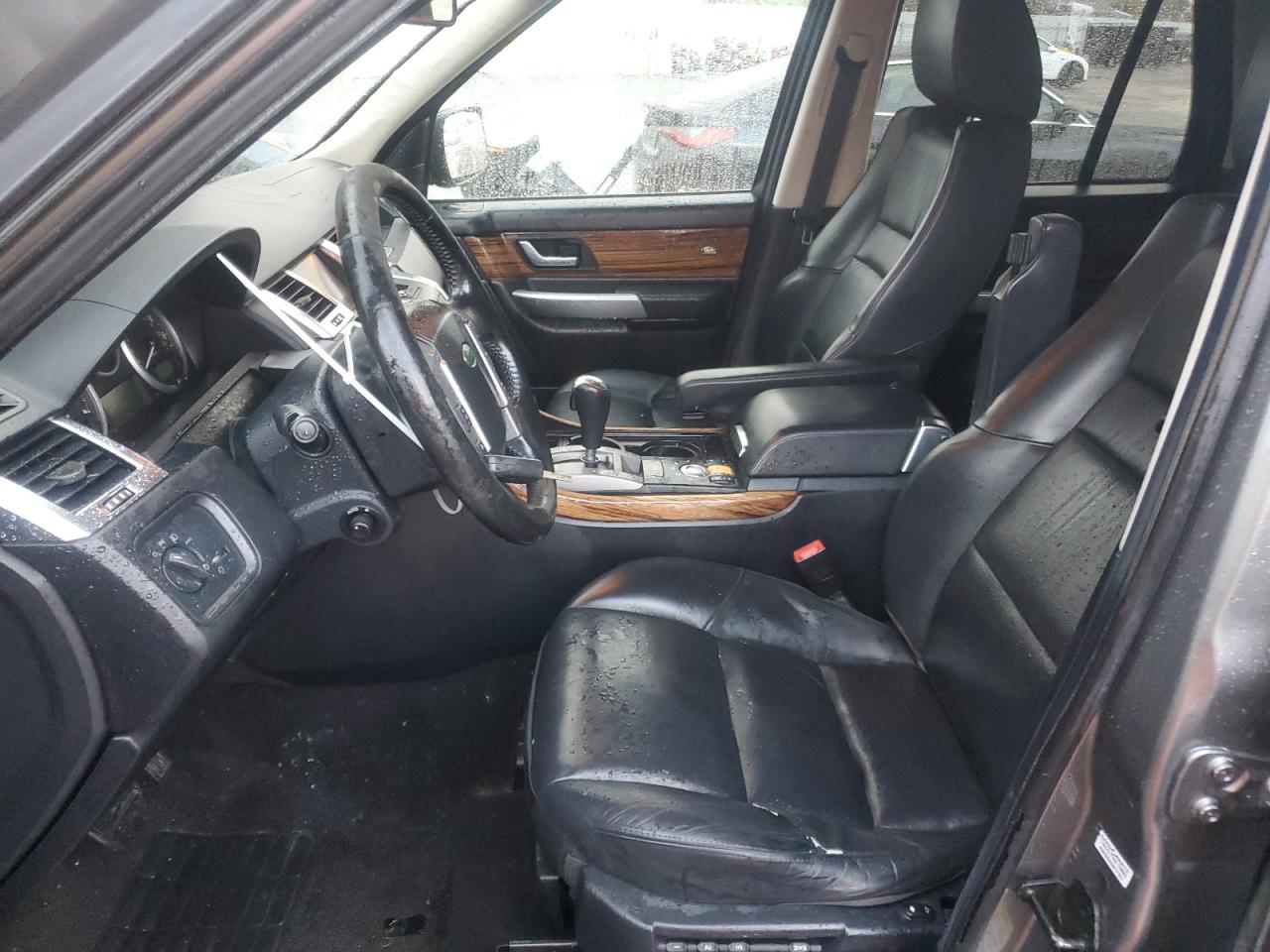 2009 Land Rover Range Rover - Image 7