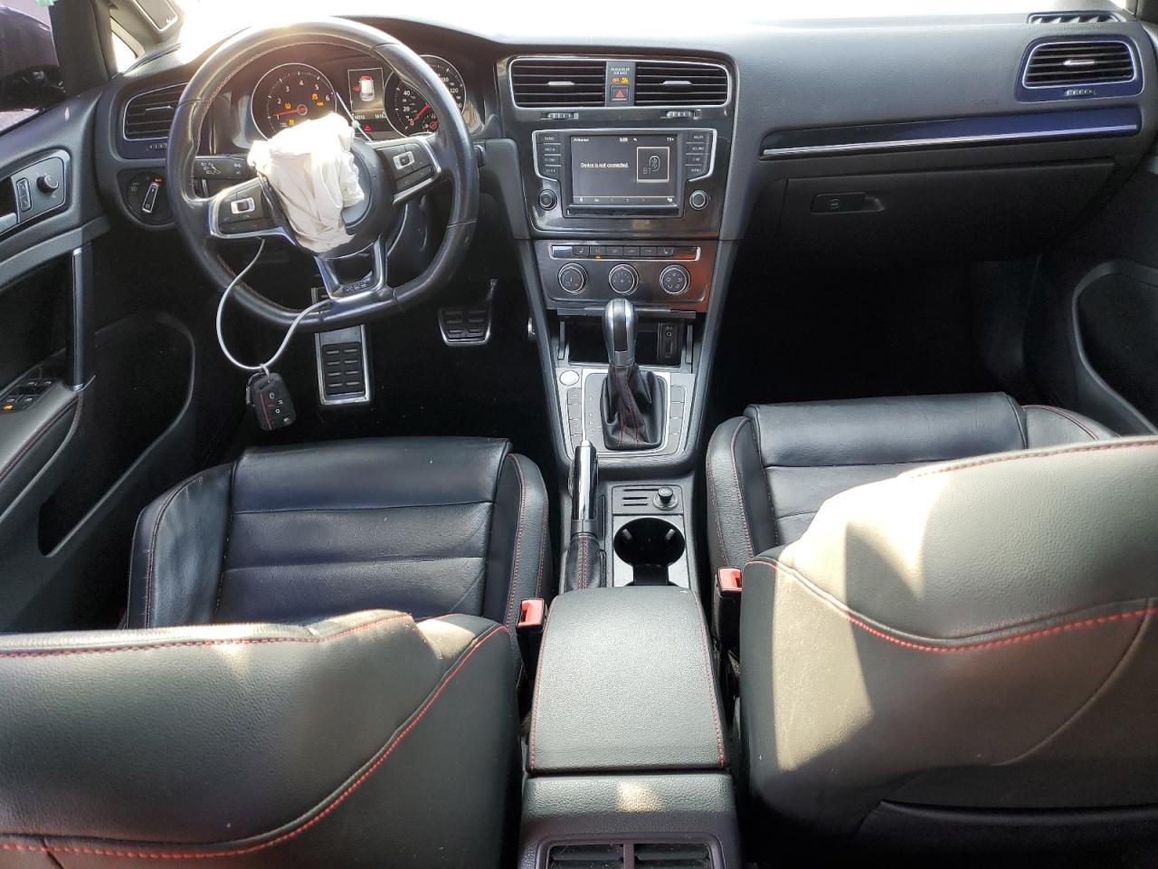 2016 Volkswagen GTI - Image 8