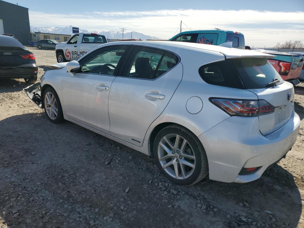 2015 Lexus CT - Image 2