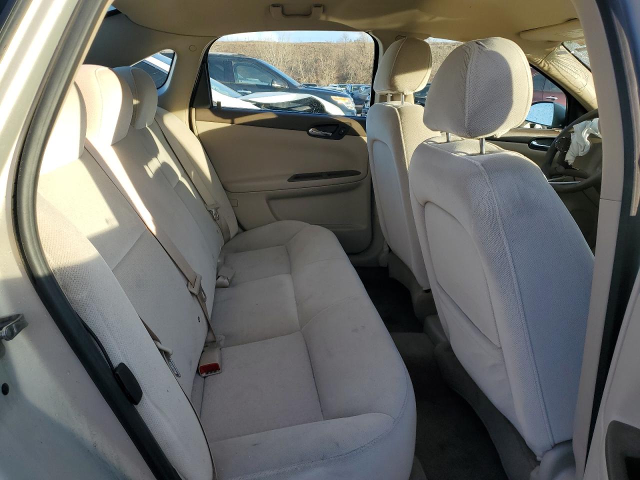2008 Chevrolet Impala - Image 10