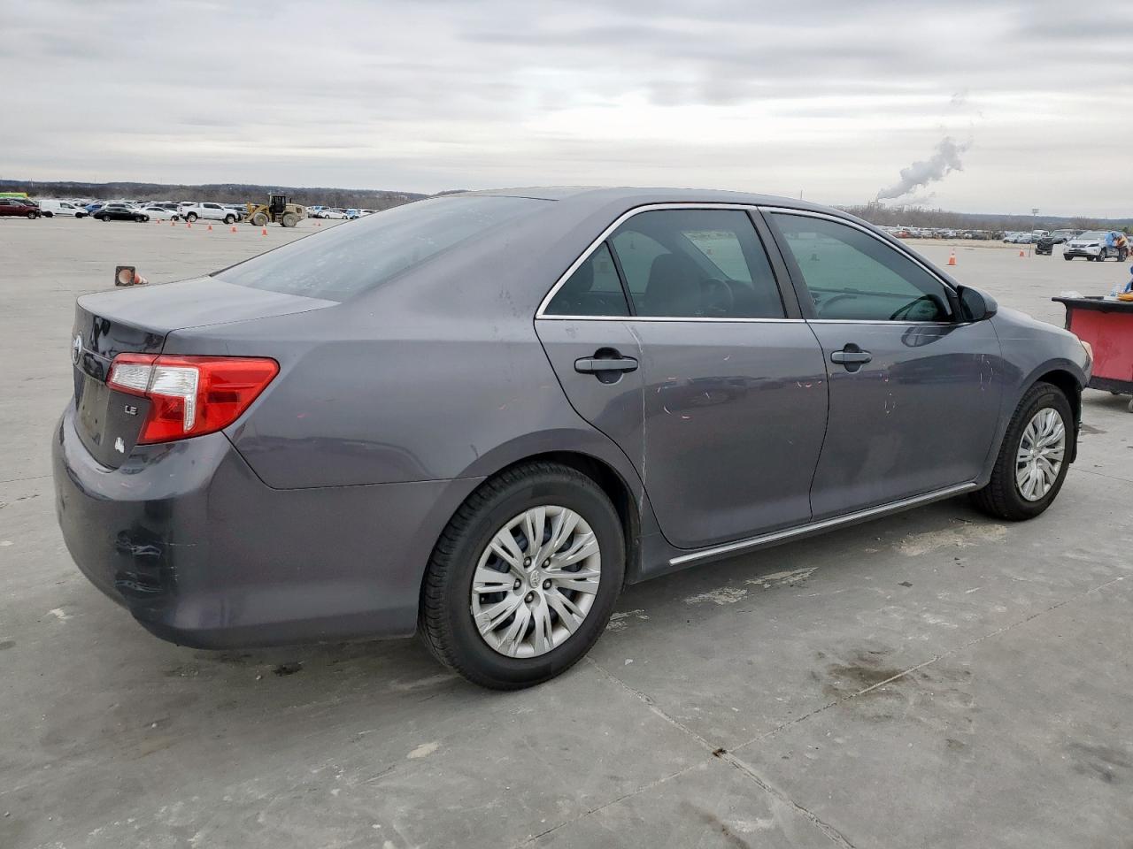 2014 Toyota Camry - Image 3